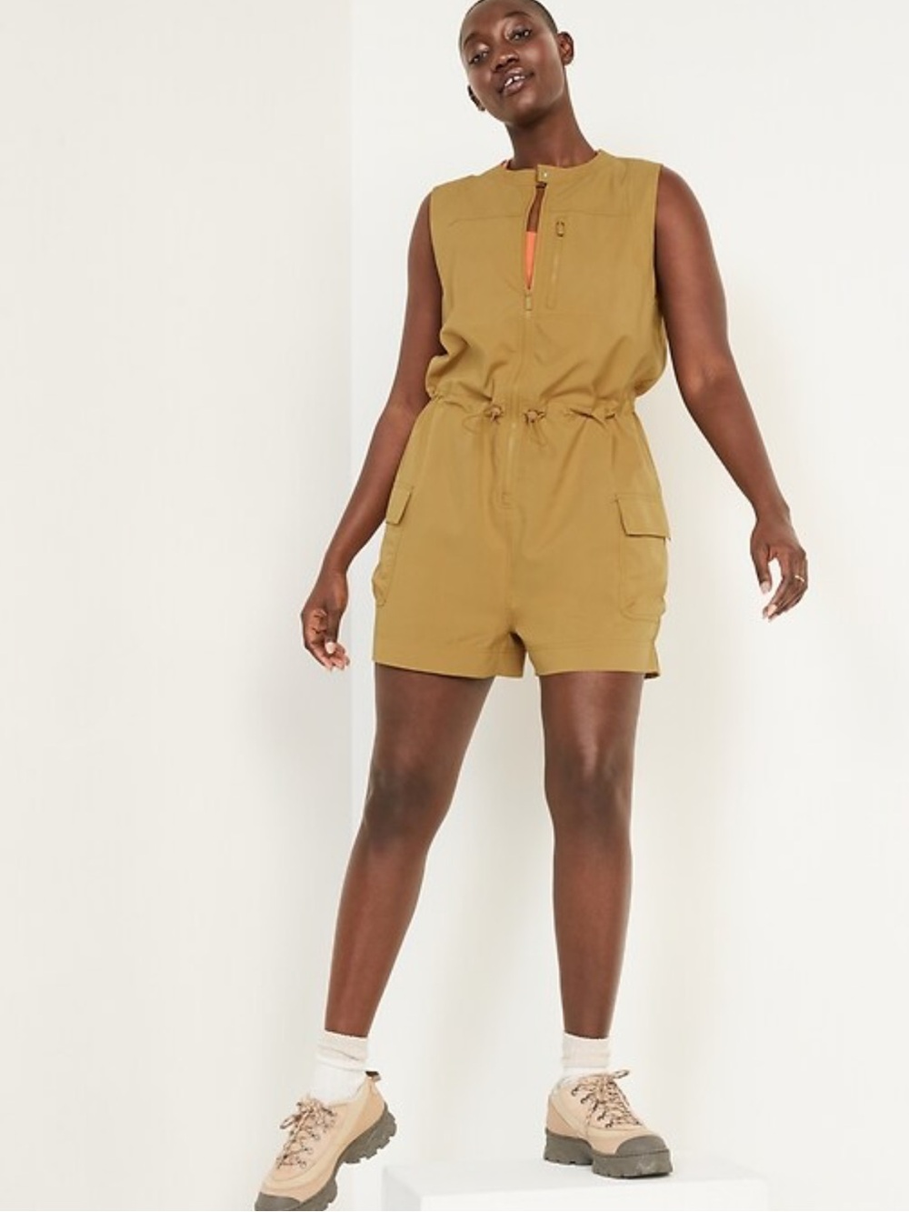 OLD NAVY StretchTech Zip Romper Utility Stone Castle Colour Size Medium LIKE NEW